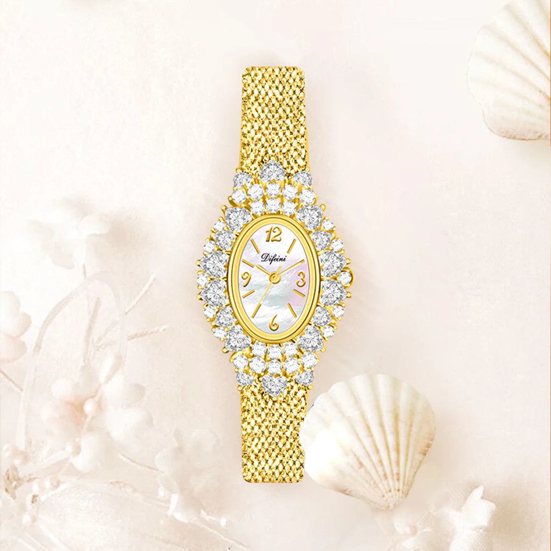 Vintage Luxury Women's Quartz Wrist Watches Gold Silver Dial with Heart Iced Bling Waterproof 3ATM Hip Hop Style Zirconia